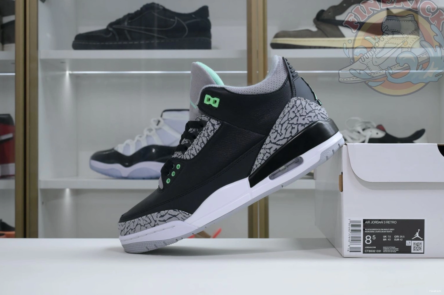 3 Glow Air Green Jordan 0302